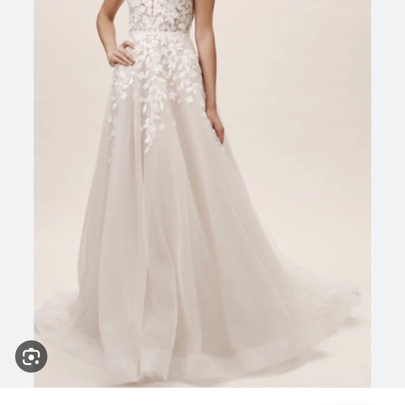 BHLDN Wedding Gown - Picture 4 of 9